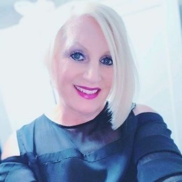 Meet your Posher, Wendy - Picture 1 of 1